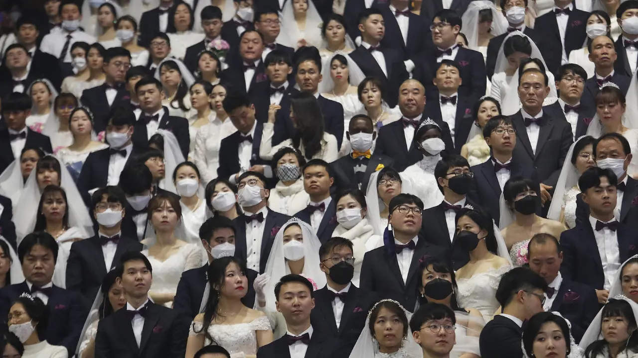 Virus Corona Mewabah, Ribuan Warga Korsel Tetap Langsungkan Nikah Massal