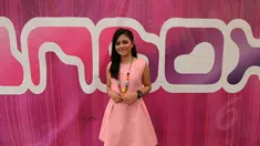 Pemenang keempat ajang Music Vidio Contest, Alif Ekacahya bersiap tampil di panggung inBox SCTV yang dihelat di Cibinong, Bogor, Selasa (27/1/2015). (Liputan6.com/Helmi Fithriansyah)