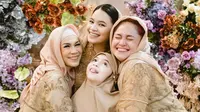 6 Potret Adik Marshanda Gelar Pengajian Jelang Menikah, Momen Bahagia Sekaligus Haru