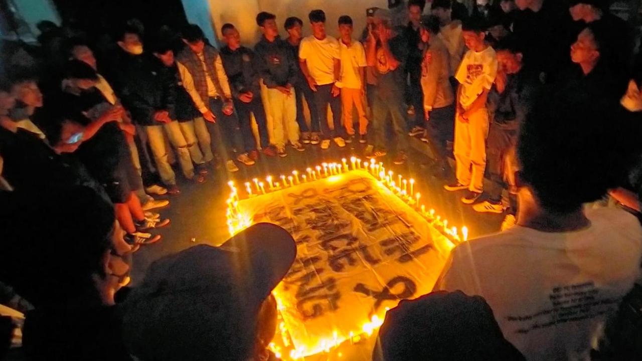 Bentuk solidaritas suporter sepakbola di Lampung