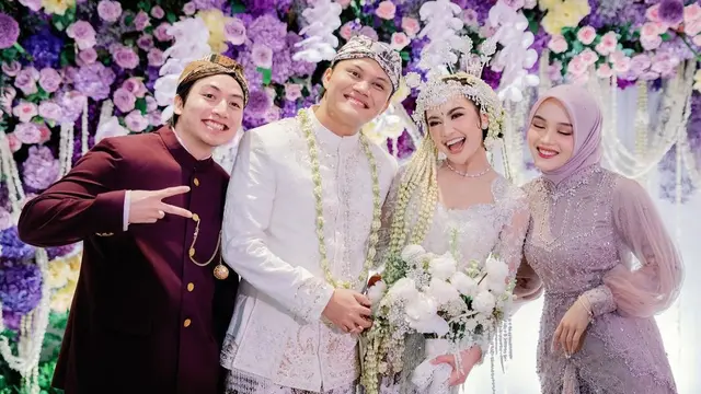 6 Potret Putri Delina dan Jeffry Reksa di Rentetan Pernikahan Mahalini – Rizky Febian