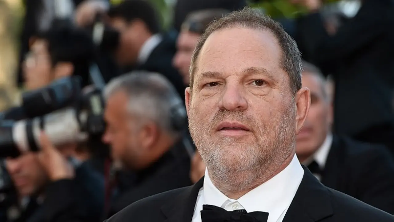 [Bintang] Lecehkan Angelina Jolie, Harvey Weinstein Juga Perkosa 3 Wanita