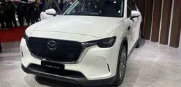 Mazda perkenalkan The New CX-60 Sport di IIMS 2026. [Anisha/Fimela]
