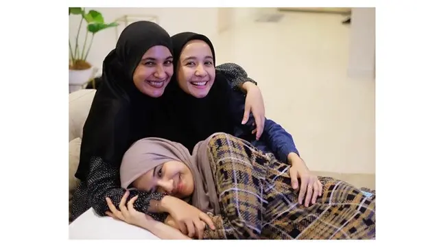 7 Momen Kompak Laudya Cynthia Bella, Zaskia dan Shireen Sungkar, Bak Kakak Adik