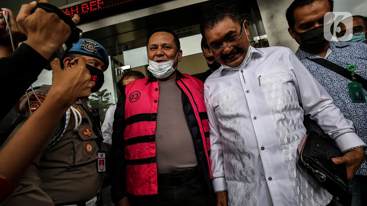Pelimpahan Tersangka Kasus Red Notice Djoko Tjandra ke Kejari Jaksel