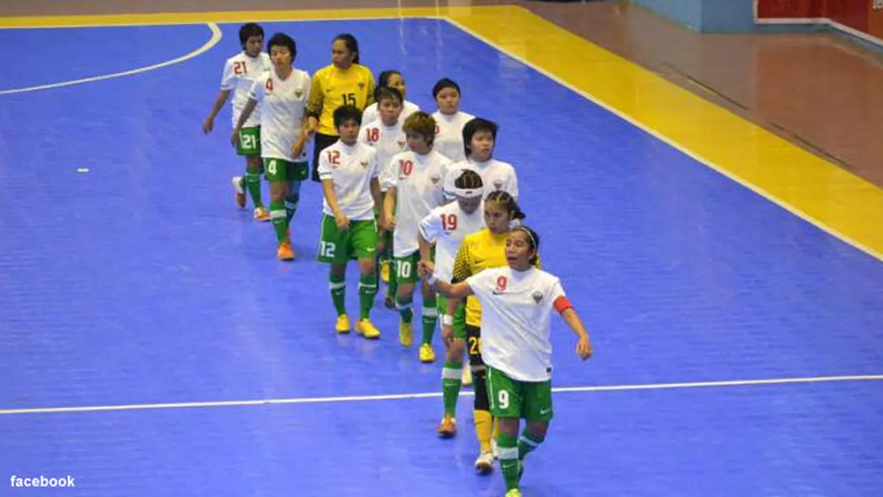 futsal-putri-130628c.jpg