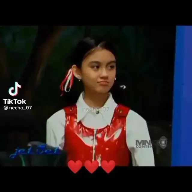 Agnez Mo di Lagu ‘Bilang Saja’