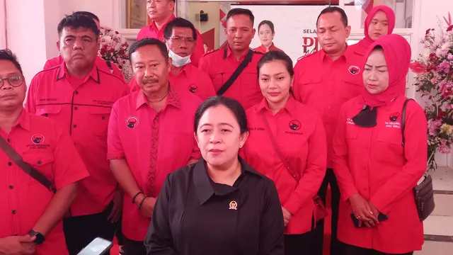 Ketua DPR RI Puan Maharani menepis kunjungan kerjanya ke luar daerah untuk sosialisasi sebagai calon presiden 2024.