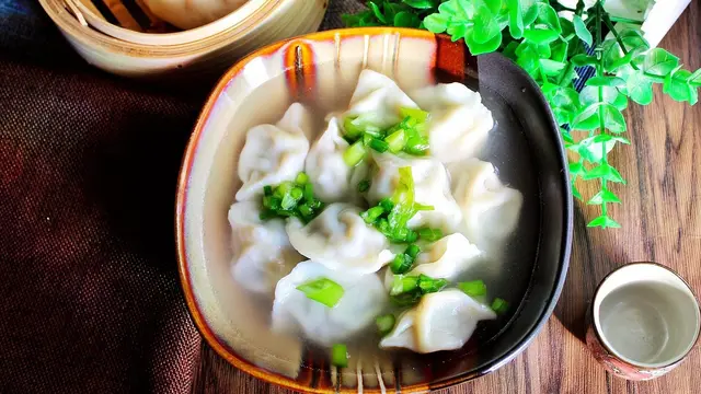 Wonton Soup
