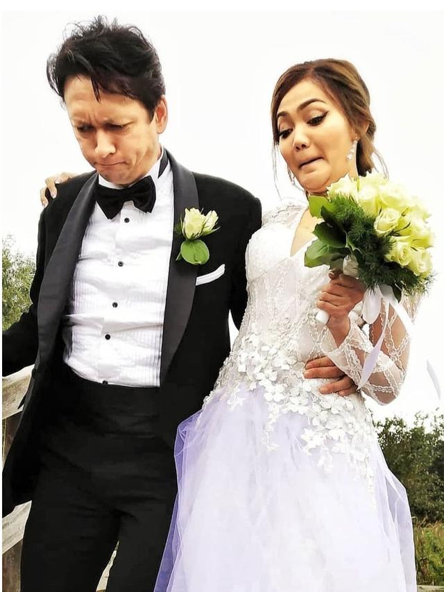 Momen Pernikahan Rina Nose dan Josscy, Penuh Haru dan Kebahagian