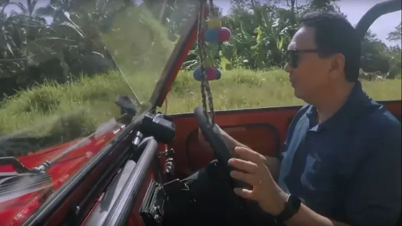 Ahok Berkeliling Pulau Dewata Pakai Volkswagen Safari (foto: Vlog BTP)