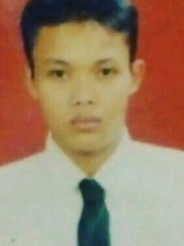 6 Potret Lawas Sule Saat ABG Hingga Beranjak Dewasa, Pasfoto SMA Curi Perhatian