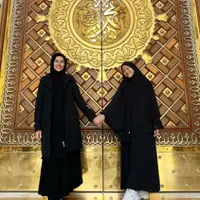 Potret Nikita Mirzani dan Lolly (Instagram/nikitamirzanimawardi_172).