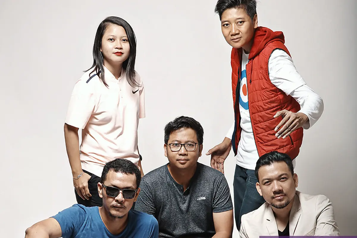 [Bintang] Eksklusif Base Jam A2
