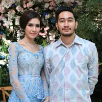 Tunangan Syahnaz Sadiqah dan Jeje Govinda (Adrian Putra/bintang.com)
