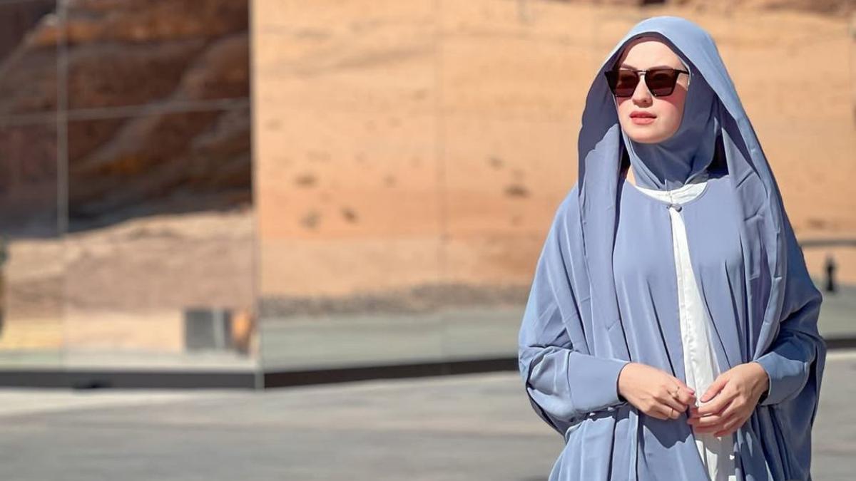 Kimberly Ryder Batal Naik Haji Tahun Ini Karena Kendala Visa Furoda