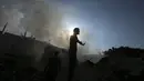 Hingga kini, sedikitnya 1.361 warga Palestina tewas akibat serangan udara militer Israel di Gaza, (31/7/2014). (REUTERS/Mohammed Salem)