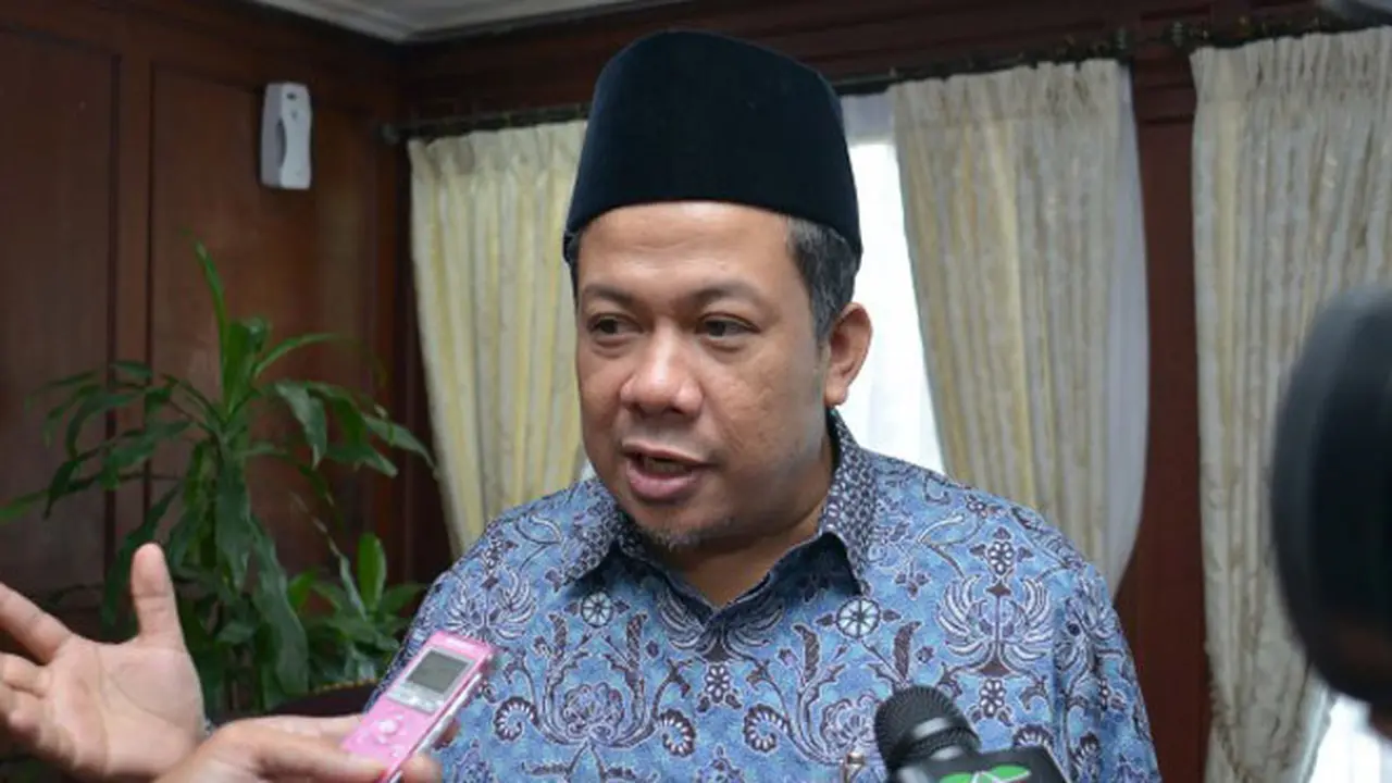 Konsep kawasan megapolitan Jakarta, Bogor, Depok, Tangerang, Bekasi, dan Cianjur (Jabodetabekjur) diusulkan.