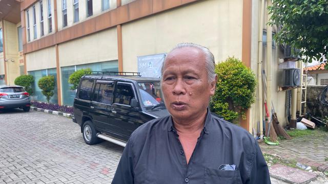 Edi Sunarsono Ayah Korban Kebakaran Glodok Plaza