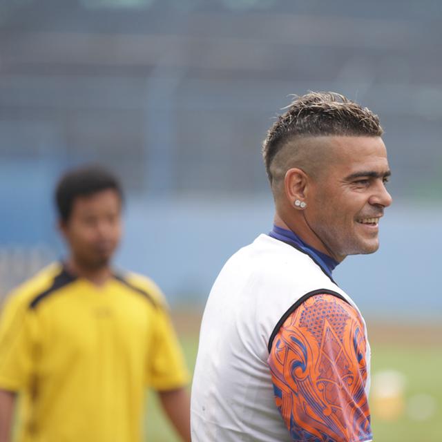 Kisah Unik Di Balik Gaya Rambut Cristian Gonzales Indonesia Bola Com