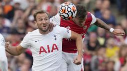 Bermain di Stadion Emirates, The Gunners mengancurkan The Liliywhites dengan skor meyakinkan 3-1. (AP/Frank Augstein)