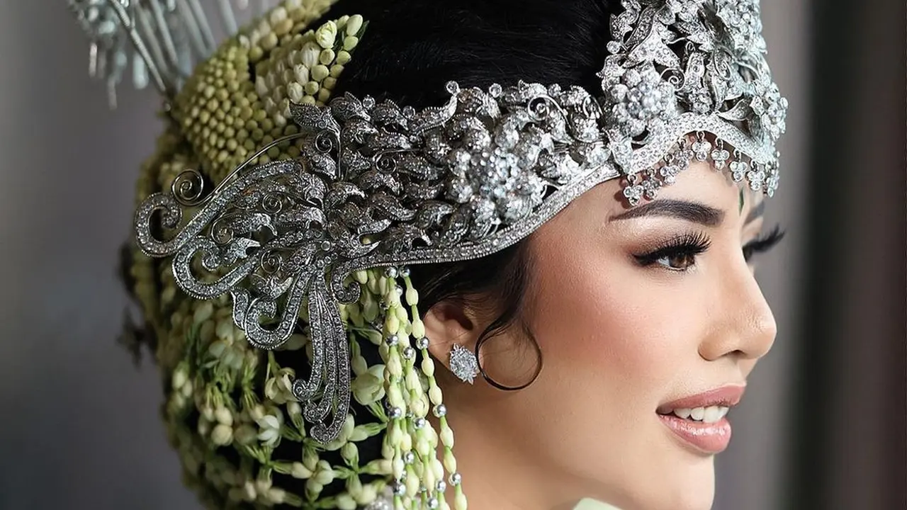 Anna menikah dengan Angga Wijaya pada Jumat (23/6/2023). (Foto: Instagram/aldiphotoofficial)