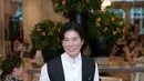 Melalui koleksi ini, Sebastian Gunawan Signature mengajak untuk menyambut Tahun Baru Imlek 2025 dengan harapan, transformasi, dan kecantikan yang abadi. [Fimela/Daniel Kampua]