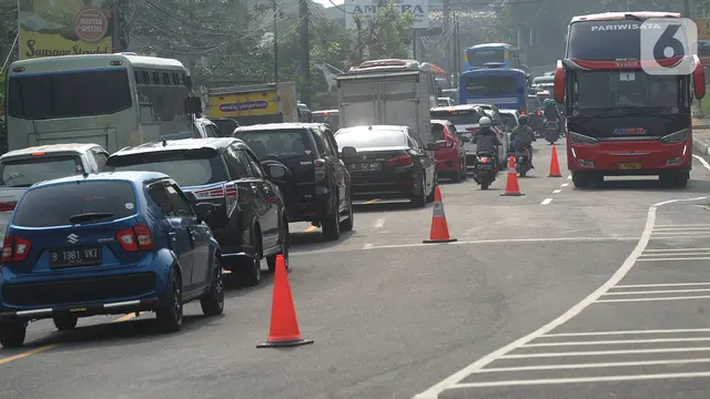 Sistem Kanalisasi 2-1 Jalur Puncak Bogor Diuji Coba