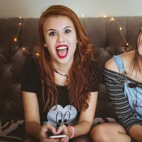 Ilustrasi remaja. Sumber foto: unsplash.com/Matheus Ferrero.