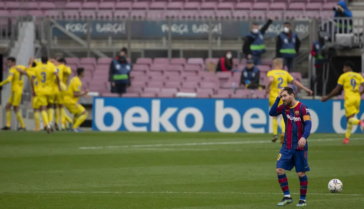 Gol Cadiz di menit-menit akhir pertandinga terasa menyesakkan karena Barcelona hampir unggul sepanjang pertandingan. (Foto: AP/Joan Monfort)