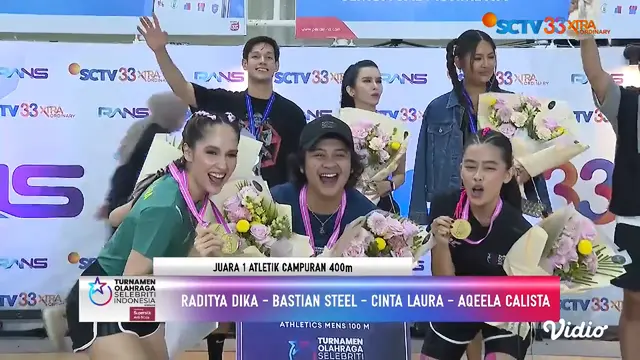 Cinta Laura, Raditya Dika, Aqeela Calista, dan Bastiaan Steel