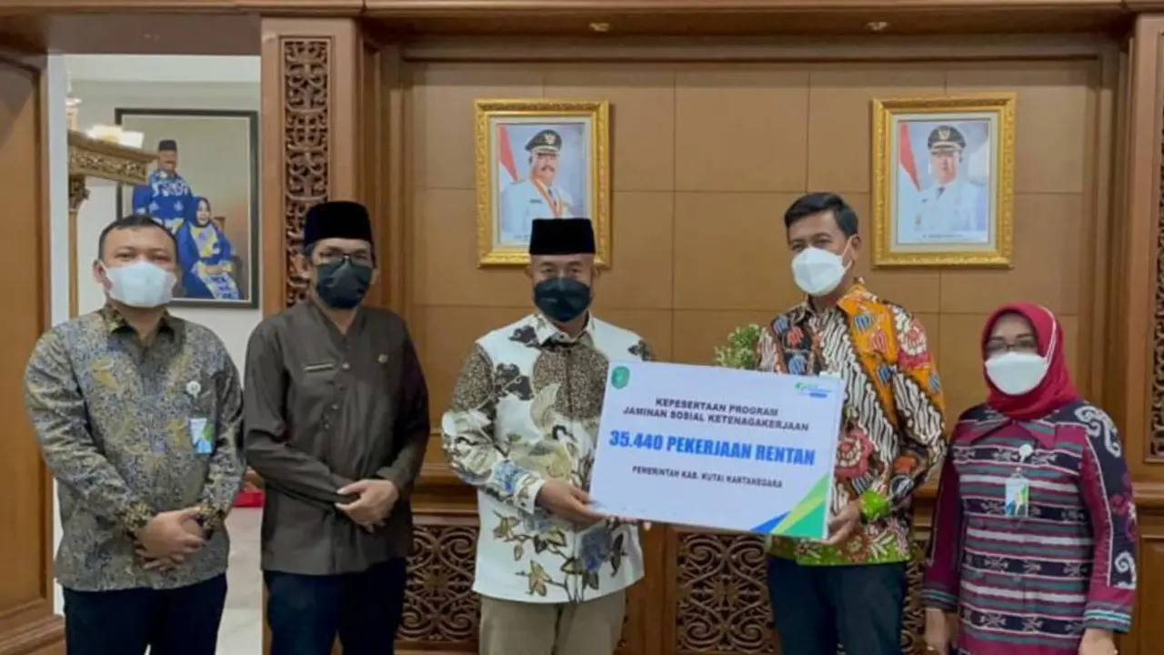 Kutai Kartanegara Daftarkan 35.440 Pekerja Rentan dalam Program BPJS Ketenagakerjaan
