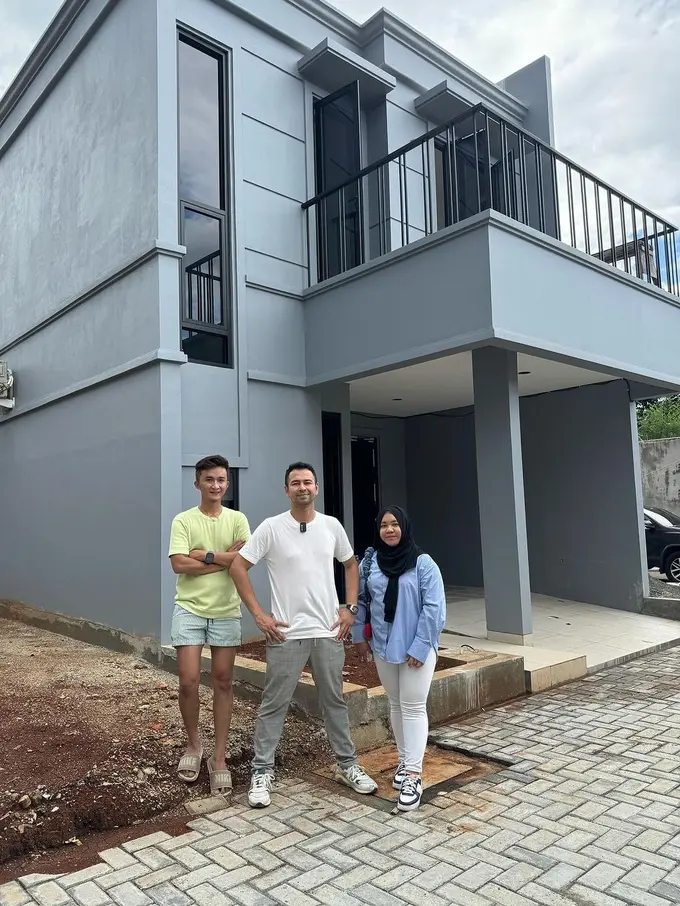 Raffi Ahmad dan dua asistennya (Instagram/raffinagita1717)