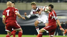 PERINGKAT II -  Gelandang serang Jerman, Thomas Muller berada pada peringkat kedua deretan pencetak gol terbanyak pada kualifikasi Piala Eropa 2016 dengan sembilan gol dari sembilan pertandingan. (AFP Photo/Tobias Schwarz)