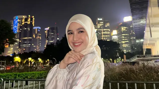 3. Pesona Malam di Kota