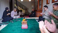 Dudung Takziah ke Rumah Calon Manajer Kopdes yang Meninggal