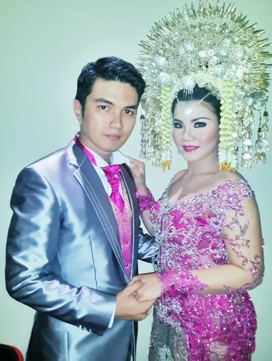 Aldi Taher resmi mempersunting Georgia Aisyah bertepatan dengan hari ulang tahunnya yang ke-30. Selain itu, acara tersebut juga bertepatan dengan Tahun Baru Islam. (dok. Pribadi)