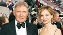 Setelah berpacaran selama 8 tahun, Harrison Ford akhirnya menikah dengan Calista Flockhart. Pernikahan mereka pun ekstra private. (Trae Patton/NBC/NBCU Photo Bank/Getty Images/USMagazine)