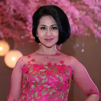 Menurut Ayu Dyah Pasha semua orang bisa menjadi cantik dalam sudut pandang tertentu, bukan dari fisik semata.(Foto: M.Akrom/bintang.com)