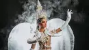 Manita Hang memulai karir kontesnya pada tahun 2015, dia dinobatkan sebagai Miss Tourism Cambodia 2015. (Instagram/nita_hang)