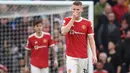 Scott McTominay - Pemain bernomor punggung 39 tampil kurang konsisten di lini tengah Manchester United. Di laga melawan Atalanta di Liga Champions saja ia terlihat kesulitan membongkar pertahanan La Dea. (AFP/Oli Scarff)