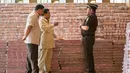 Presiden Prabowo menyaksikan langsung penyerahan uang sebanyak Rp13,255 triliun kepada negara dari Kejaksaan Agung Republik Indonesia di Jakarta pada Senin 20 Oktober 2025. (BAY ISMOYO/AFP)