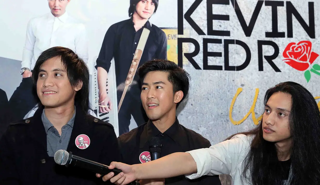 Album yang dinilai lebih fresh dari lagu-lagunya sebelumnya ini, Kevin berharap bisa diterima bagi penikmat musik di Tanah Air. (Deki Prayoga/Bintang.com)