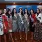 Para peserta yang masing-masing memiliki kecantikan yang khas ini sangat bersemangat. Wanita berbakat dari seluruh Indonesia ini memakai balutan khas dari daerah masing-masing. (Deki Prayoga/Bintang.com)