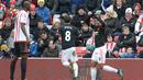 Pemain MU, Anthony Martial, merayakan gol yang dicetaknya ke gawang Sunderland dalam laga Liga Inggris di Stadium of Lights, Sunderland, Sabtu (13/2/2016) malam WIB. (AFP/Oli Scarff)