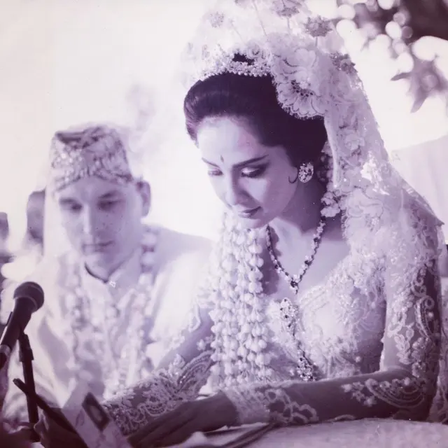 20 Tahun Bersama, Ini 6 Transformasi Kebersamaan Maudy Koesnaedi dan Suami