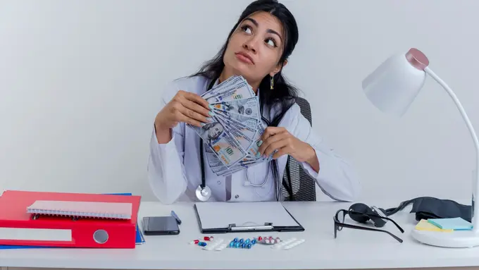 10 Solusi Dapat Income Tambahan Tanpa Harus Resign, Cocok untuk Karyawan yang Ingin Finansial Lebih Aman