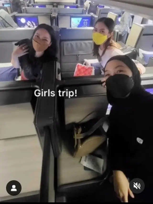 Istri The Prediksi menyusul suami ke Amerika (Foto: Instagram tika.hendarto)