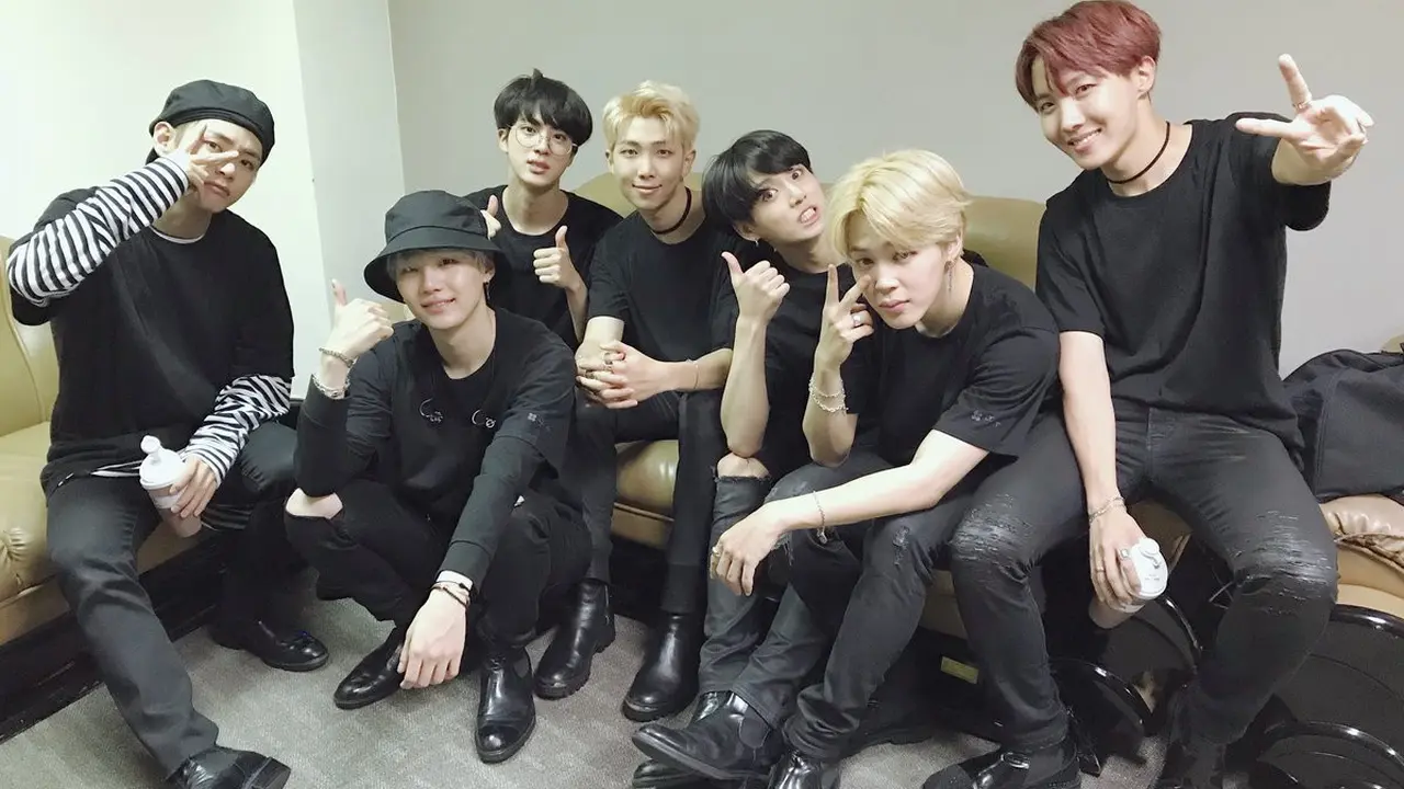 [Bintang] BTS Dikabarkan Hadiri MAMA 2017 di Hong Kong