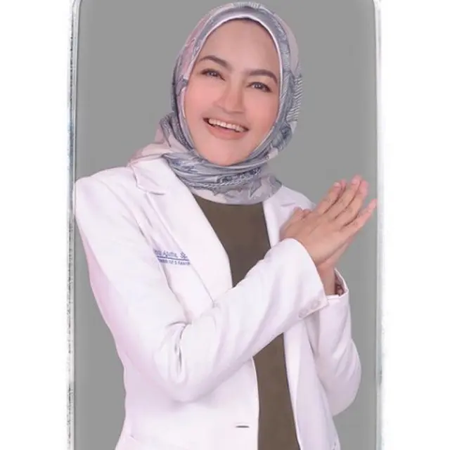 dr. Fitria Agustina, SpKK,FINSDV